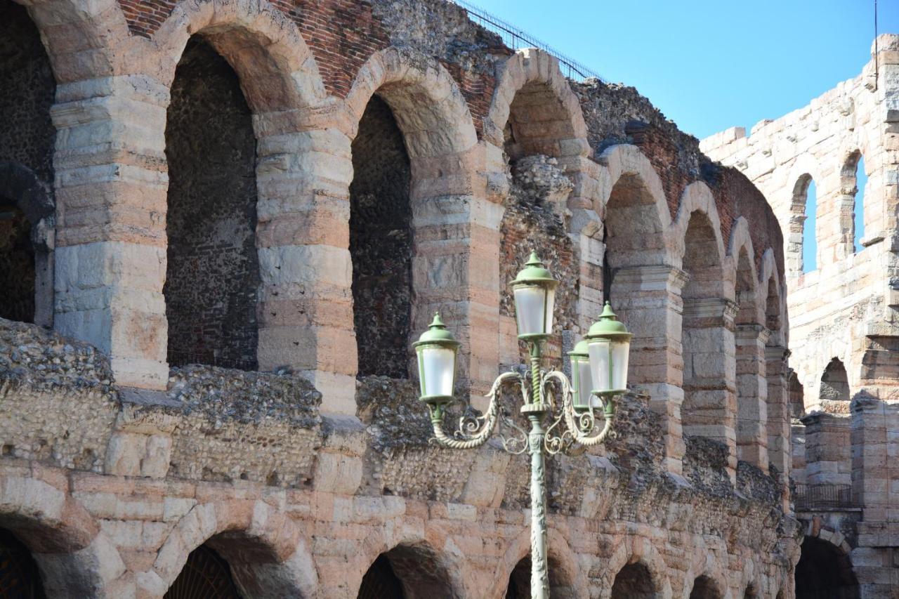 Amphitheatrum Arena Verona Buitenkant foto